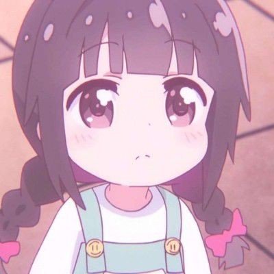 普京与二战老兵握手寒暄